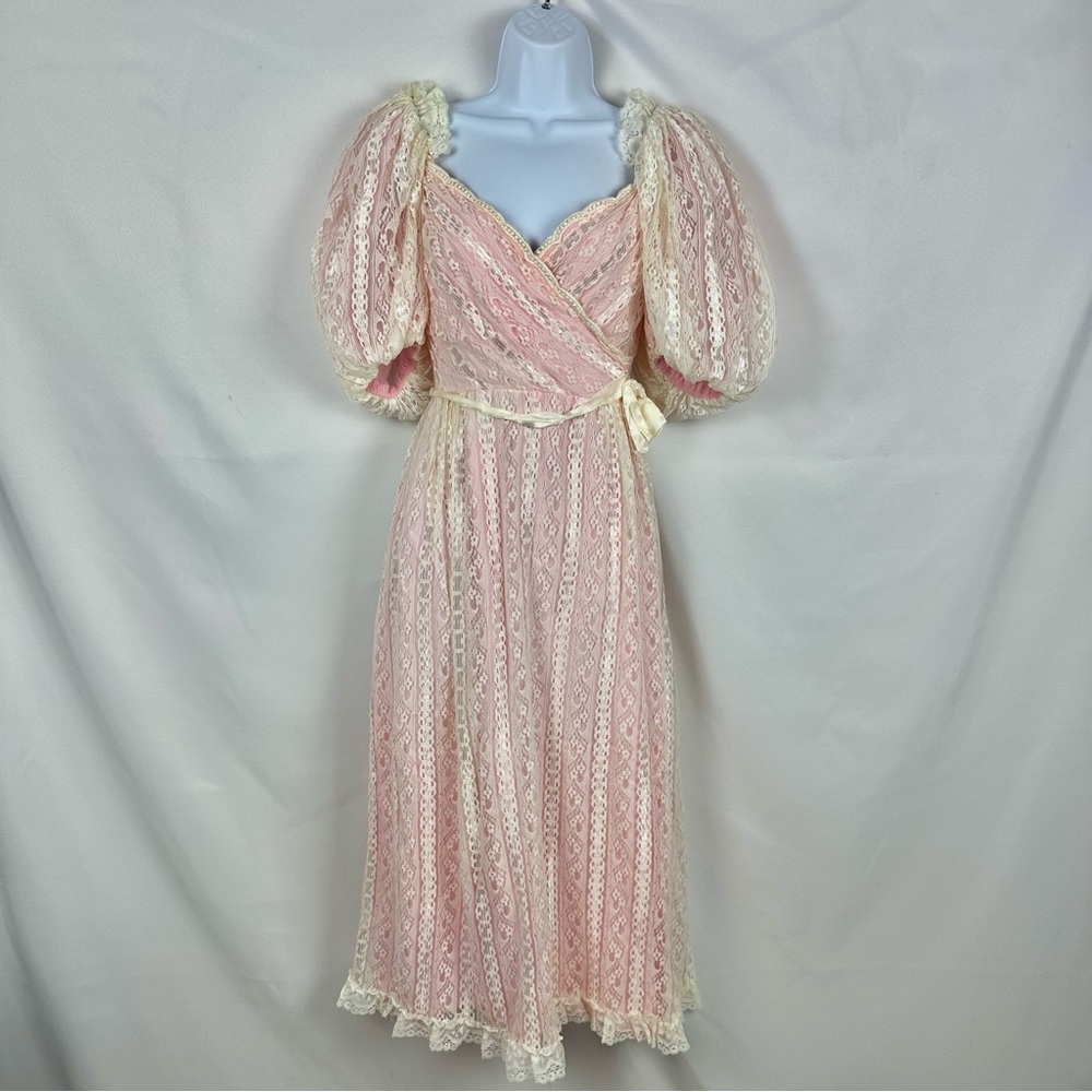 Vintage Dance Allure Lace Overlay Puff Sleeve Party Dress XXS/XS Union Made